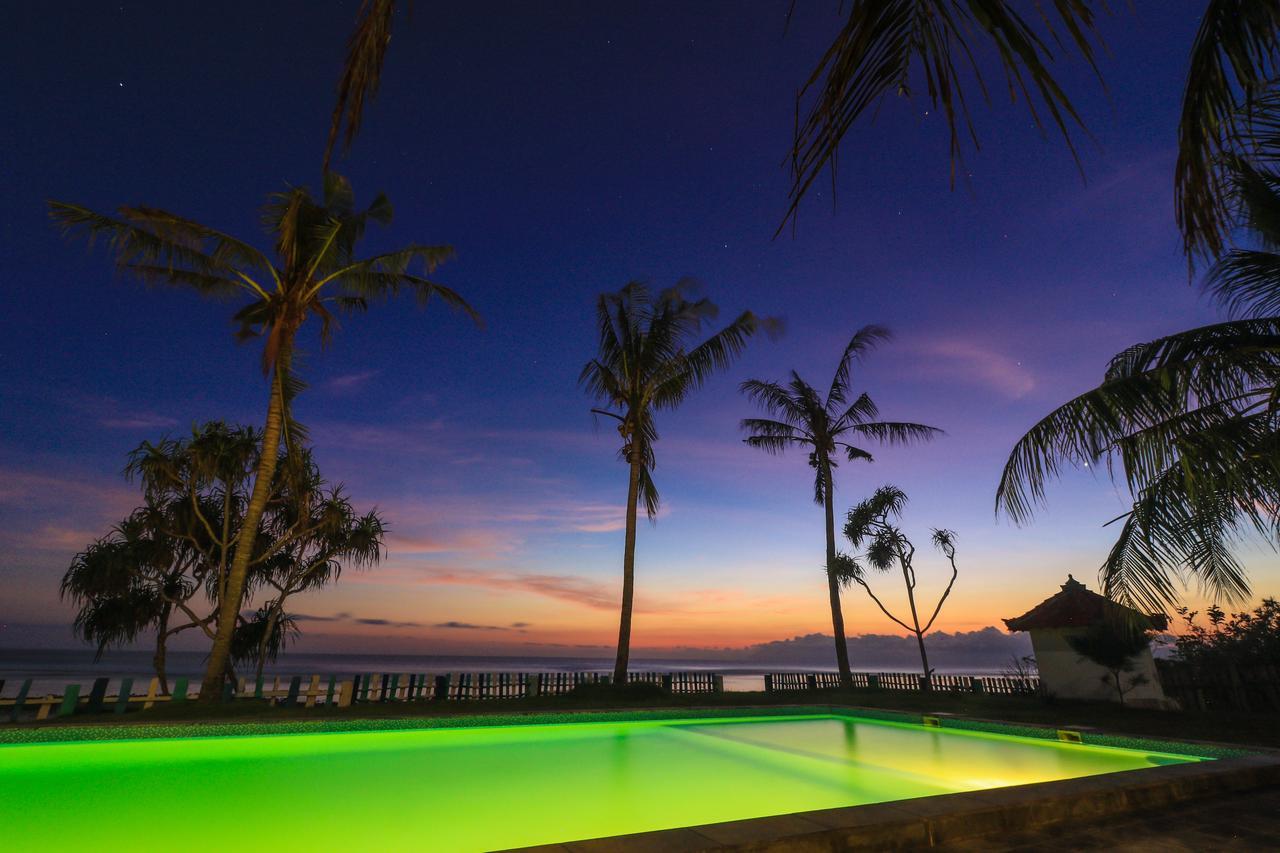 The Tree House Sumbawa 호텔 Huu 외부 사진