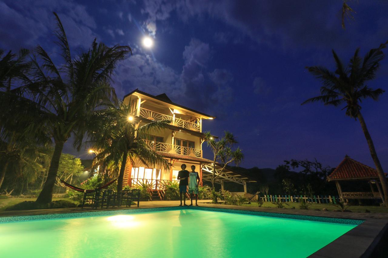 The Tree House Sumbawa 호텔 Huu 외부 사진