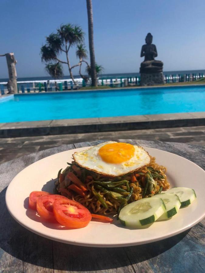 The Tree House Sumbawa 호텔 Huu 외부 사진